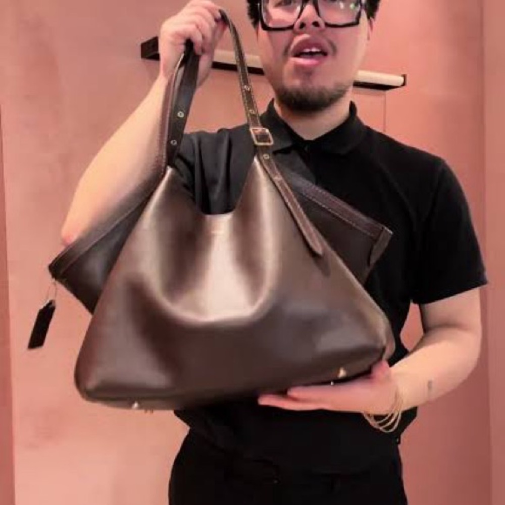 Coach Gramercy Brown Leather Tote Bag ๐๏ธ NWT - Picture 8 of 15